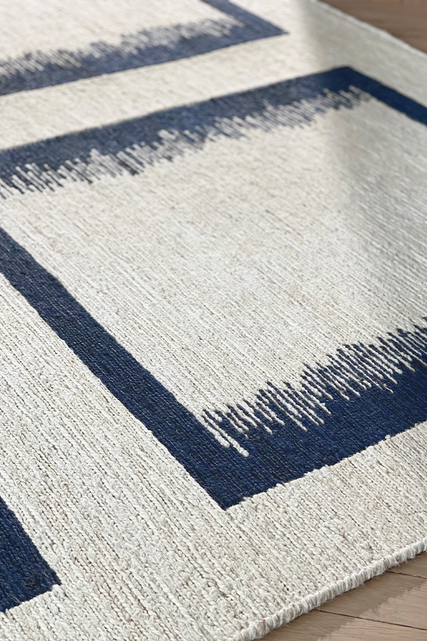 toulemonde-bochart-ciutadella-tapis-bleu-jute-dor-nou-main-g-om-trique image 7