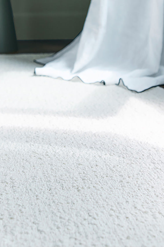 toulemonde-bochart-astrakan-neige-tapis-beige-boucl-laine-tiss-e-main image 3