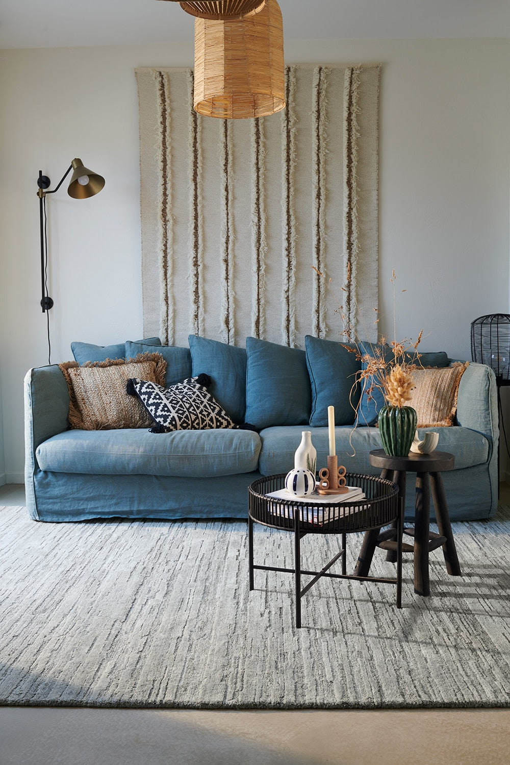 toulemonde-bochart-lake-tapis-indoor-outdoor-gris-argent-tuft-main image 2